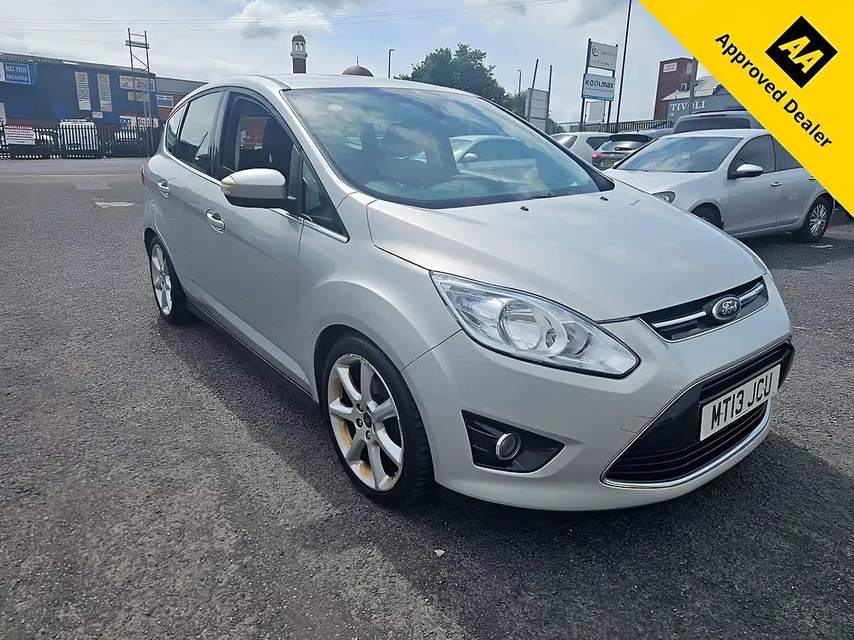Used 2013 Ford C-Max Titanium Silver - Front View