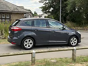 Used 2013 Ford C-Max Zetec Blue - Interior and Exterior details 7