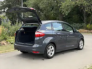 Used 2013 Ford C-Max Zetec Blue - Interior and Exterior details 8