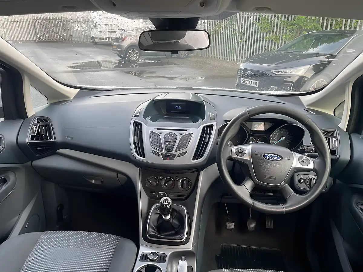 Used 2013 Ford C-Max Zetec White - Interior and Exterior details 12
