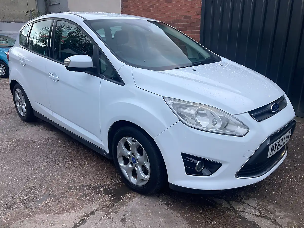Used 2013 Ford C-Max Zetec White - Front View