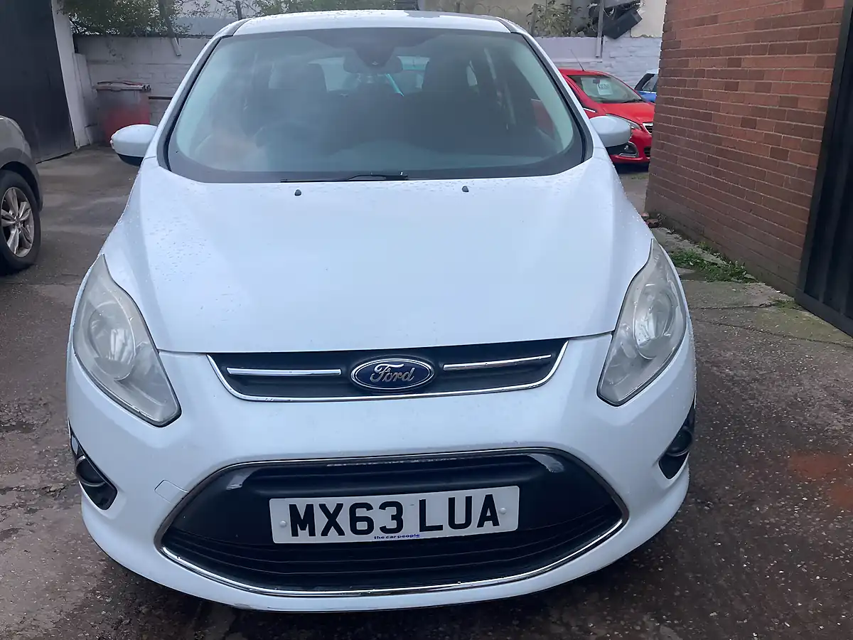 Used 2013 Ford C-Max Zetec White - Interior and Exterior details 2