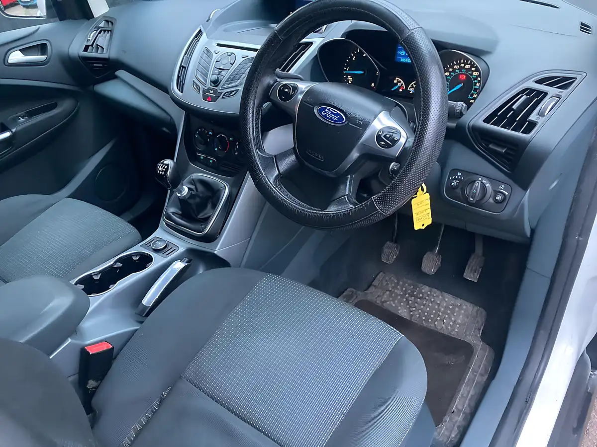 Used 2013 Ford C-Max Zetec White - Interior and Exterior details 20