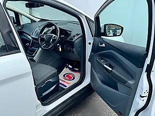 Used 2013 Ford C-Max Zetec White - Interior and Exterior details 10