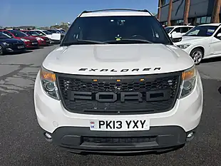 Used 2013 Ford Explorer 7 Seater White - Interior and Exterior details 2