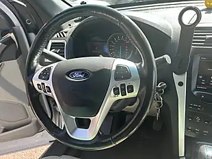 Used 2013 Ford Explorer 7 Seater White - Interior and Exterior details 8