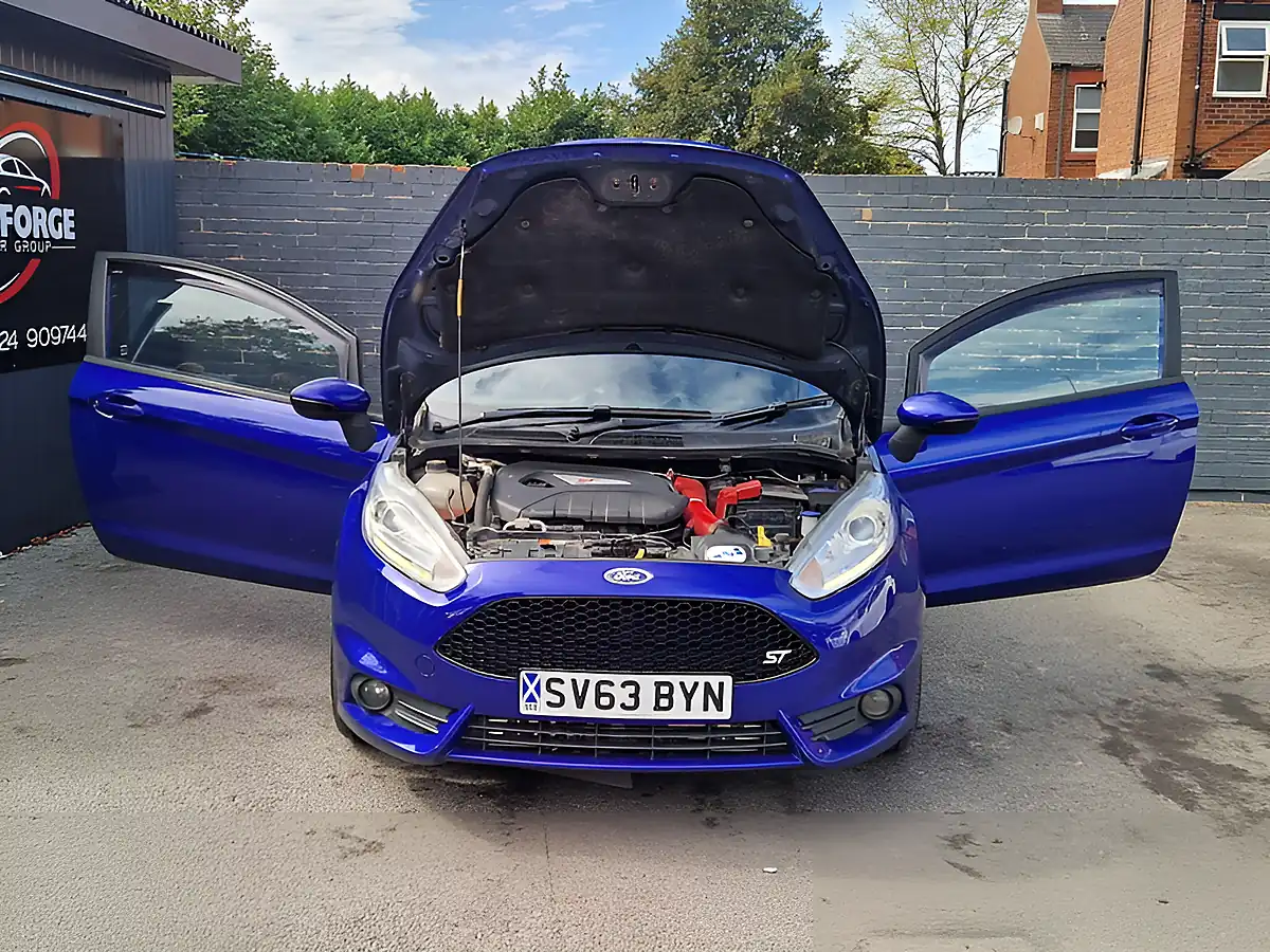 Used 2013 Ford Fiesta ST-2 Blue - Interior and Exterior details 10