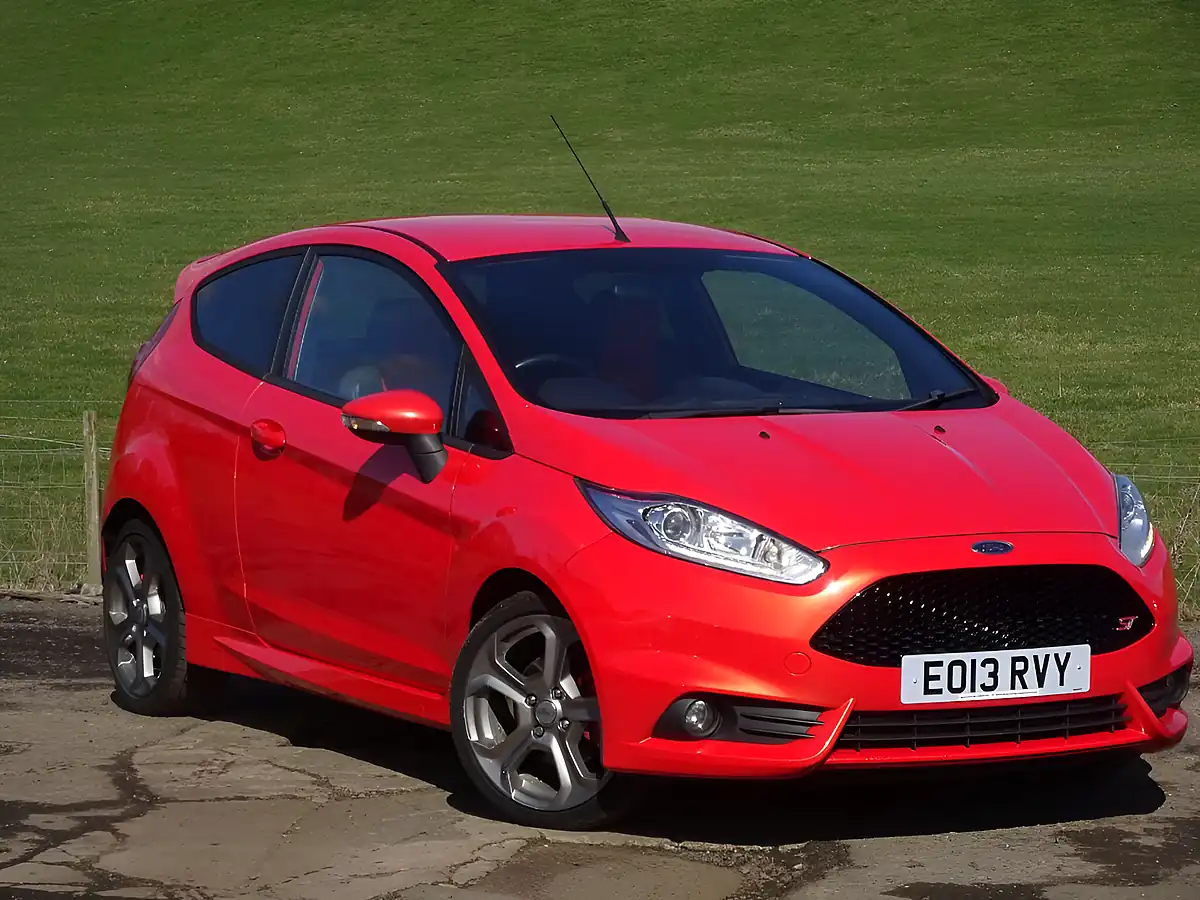 Used 2013 Ford Fiesta ST-2 Molten Orange Metallic - Interior and Exterior details 6