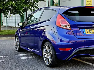 Used 2013 Ford Fiesta ST-2 Spirit Blue - Interior and Exterior details 17