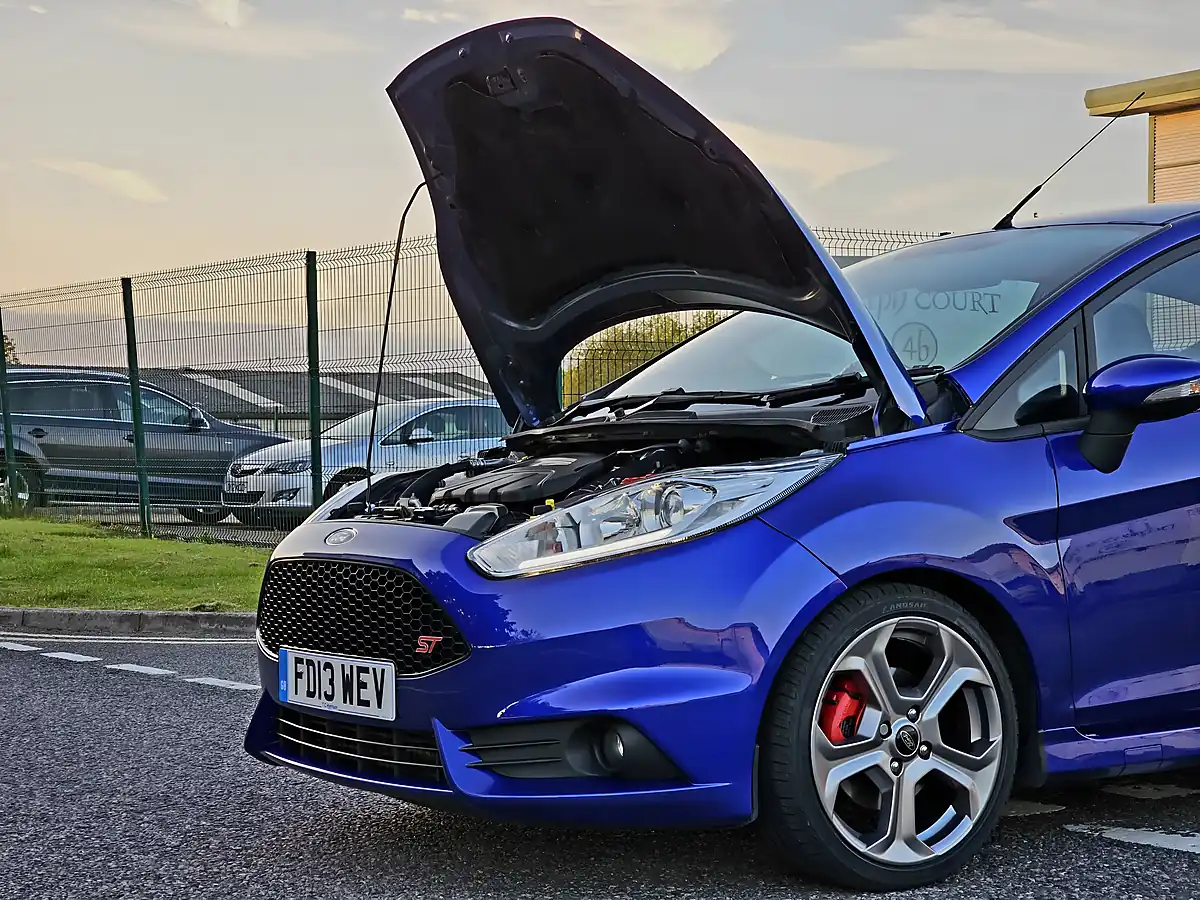 Used 2013 Ford Fiesta ST-2 Spirit Blue - Interior and Exterior details 19