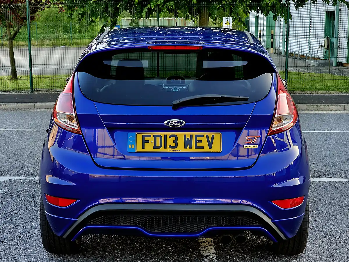 Used 2013 Ford Fiesta ST-2 Spirit Blue - Interior and Exterior details 8