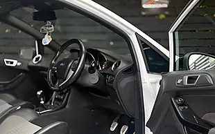 Used 2013 Ford Fiesta ST-2 White - Interior and Exterior details 14