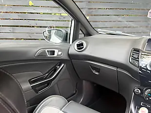 Used 2013 Ford Fiesta ST-2 White - Interior and Exterior details 15