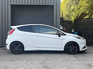 Used 2013 Ford Fiesta ST-2 White - Interior and Exterior details 4