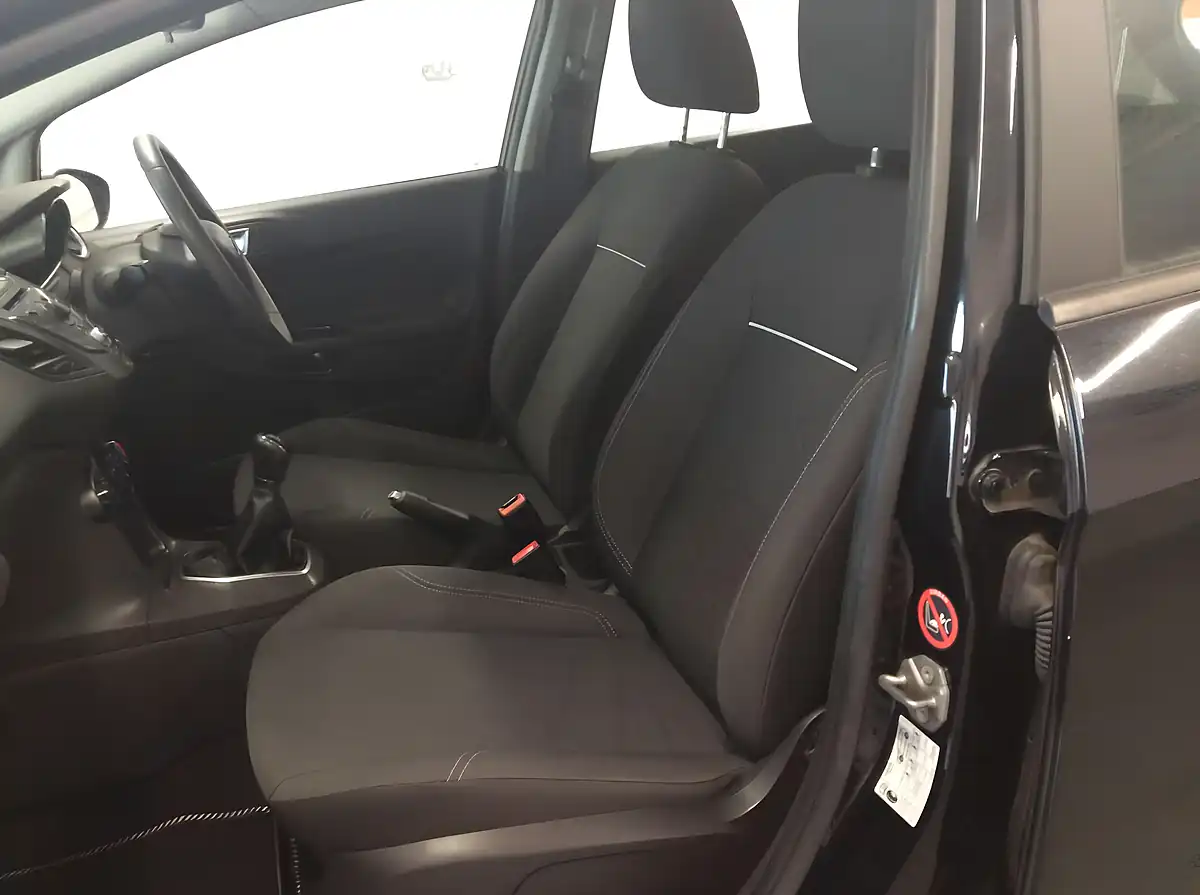 Used 2013 Ford Fiesta Style Black - Interior and Exterior details 11