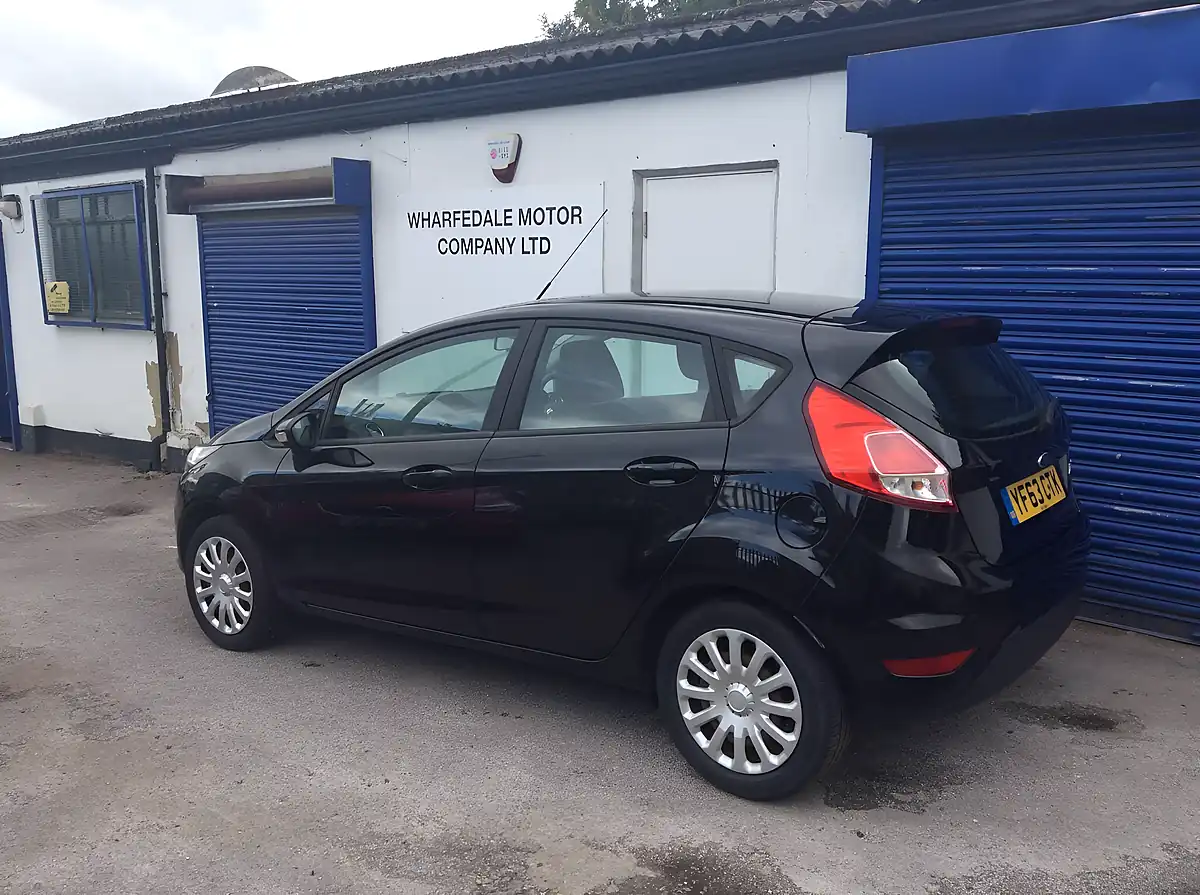 Used 2013 Ford Fiesta Style Black - Interior and Exterior details 17