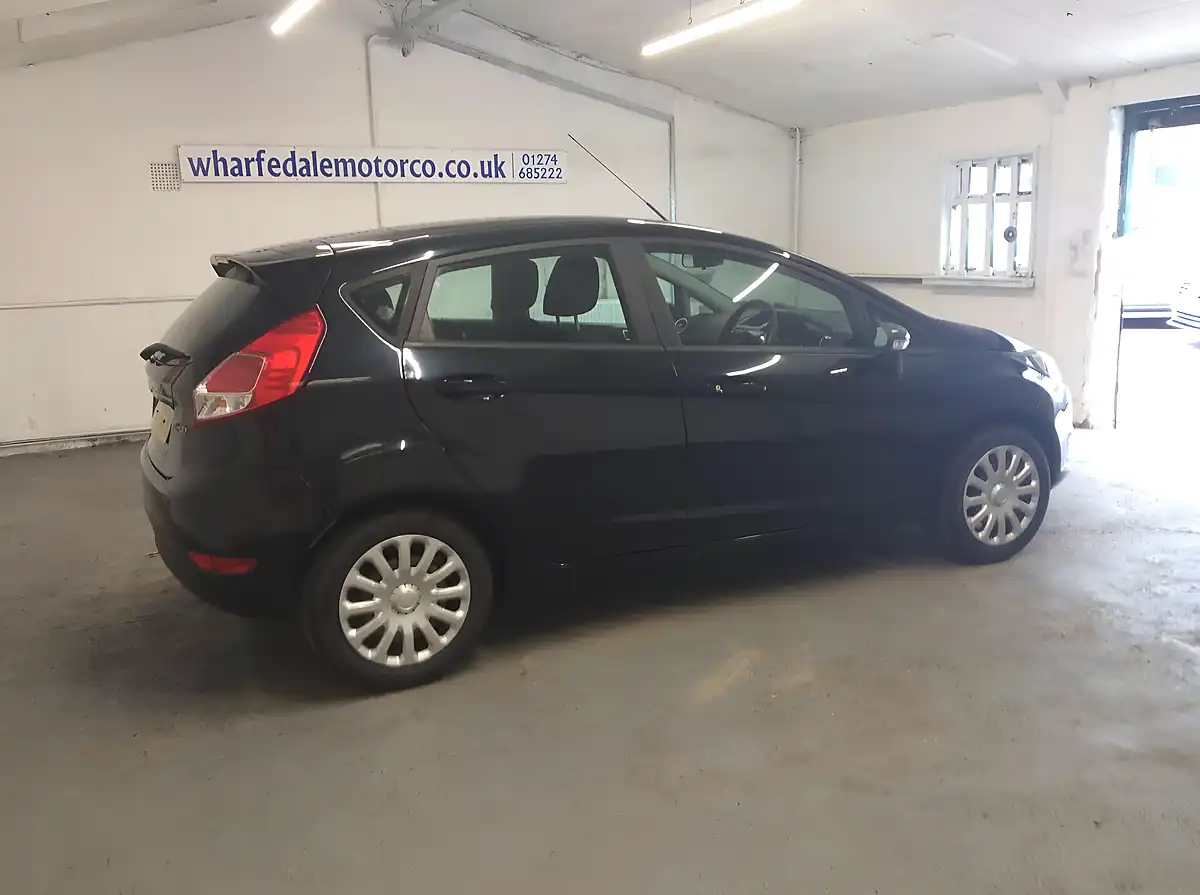 Used 2013 Ford Fiesta Style Black - Interior and Exterior details 6