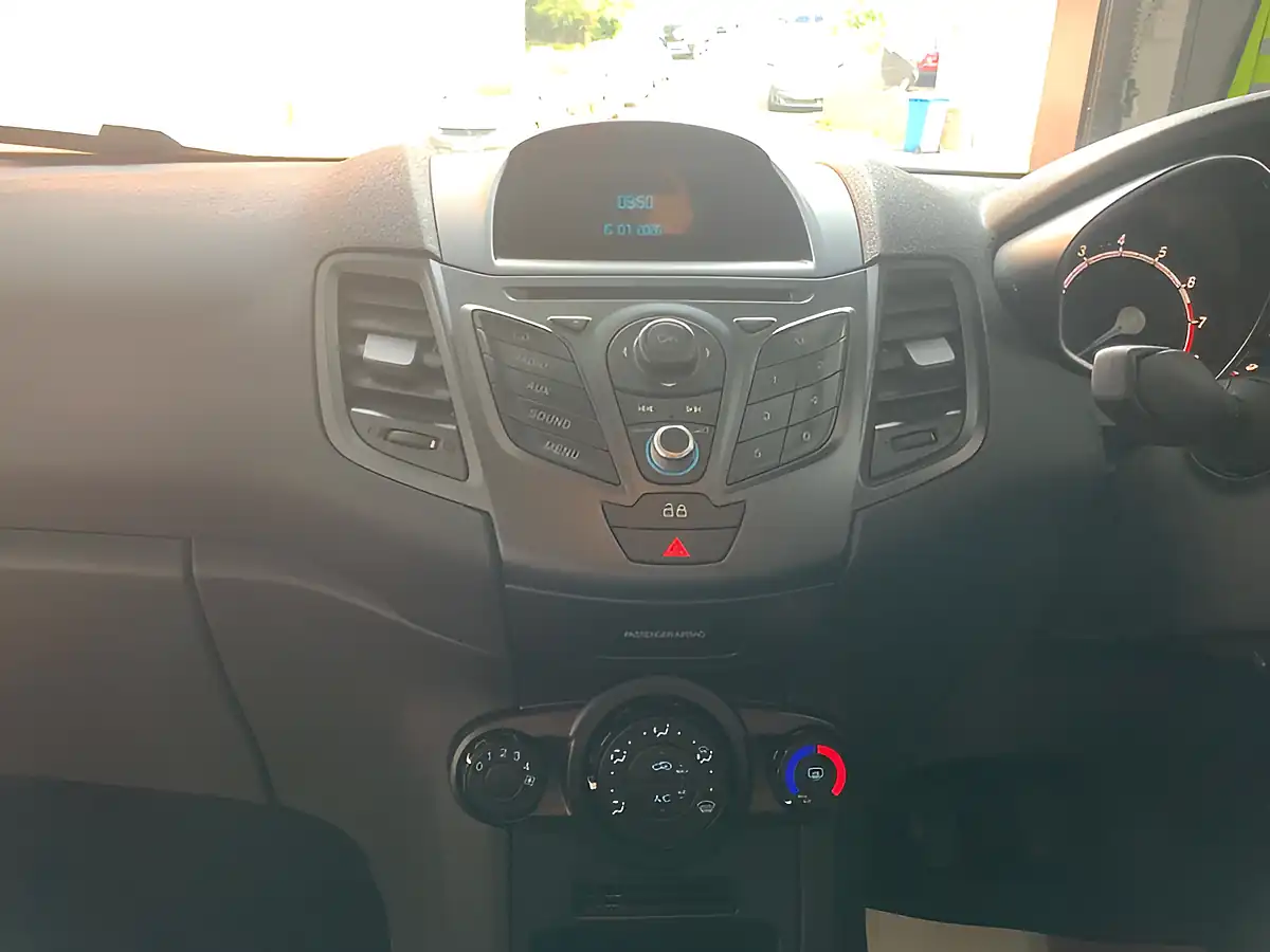 Used 2013 Ford Fiesta Style Blue - Interior and Exterior details 12