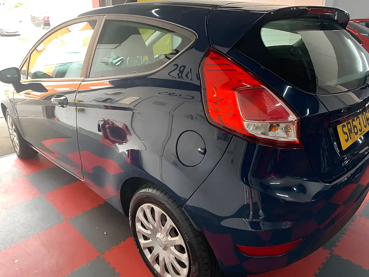 Used 2013 Ford Fiesta Style Blue - Interior and Exterior details 5