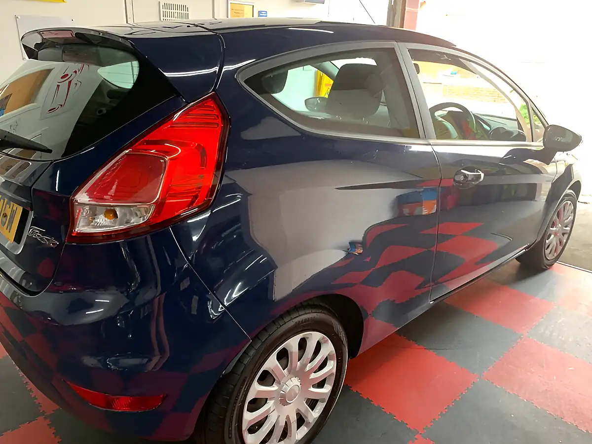 Used 2013 Ford Fiesta Style Blue - Interior and Exterior details 7