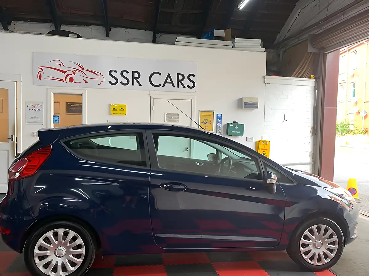 Used 2013 Ford Fiesta Style Blue - Interior and Exterior details 8