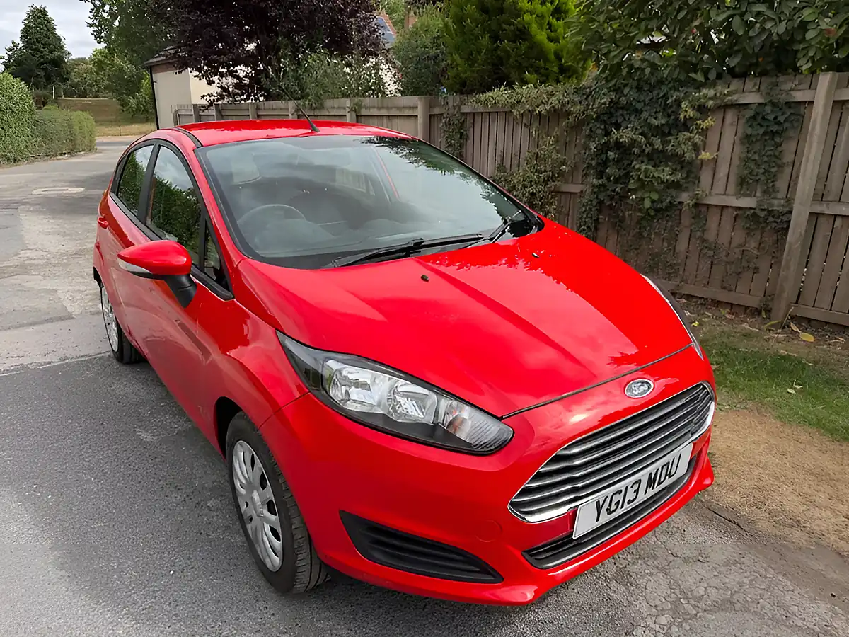 Used 2013 Ford Fiesta Style Race Red - Interior and Exterior details 20