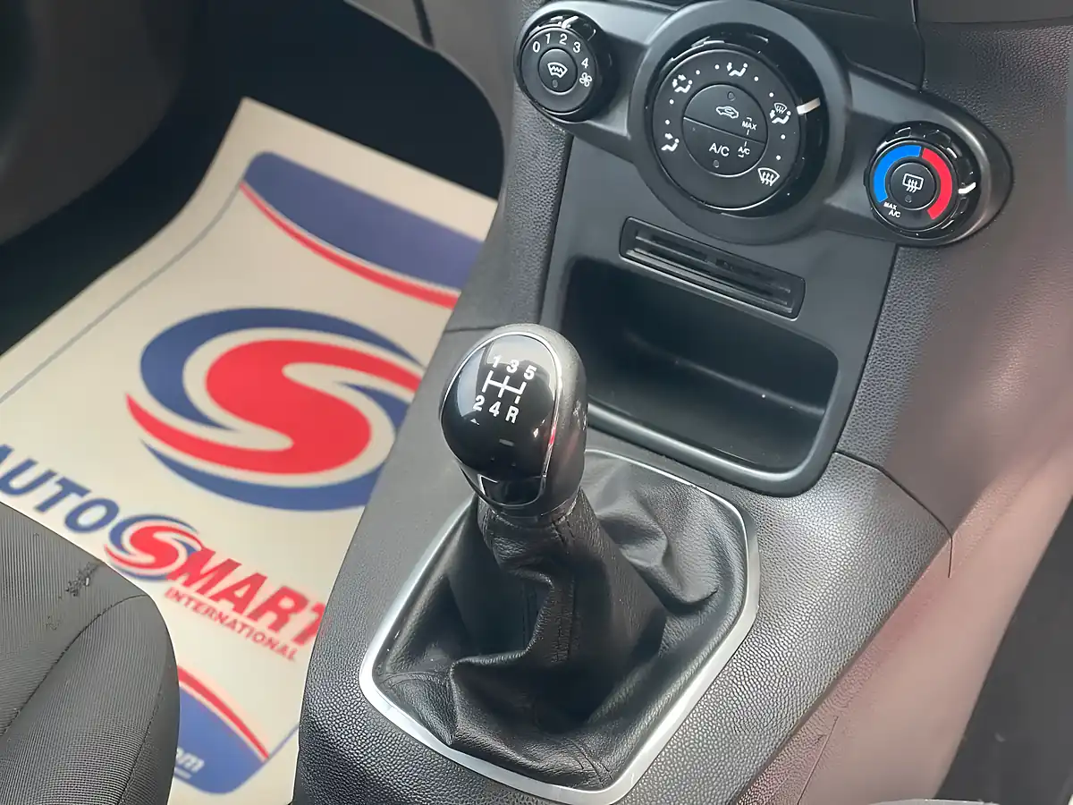 Used 2013 Ford Fiesta Style Red - Interior and Exterior details 10