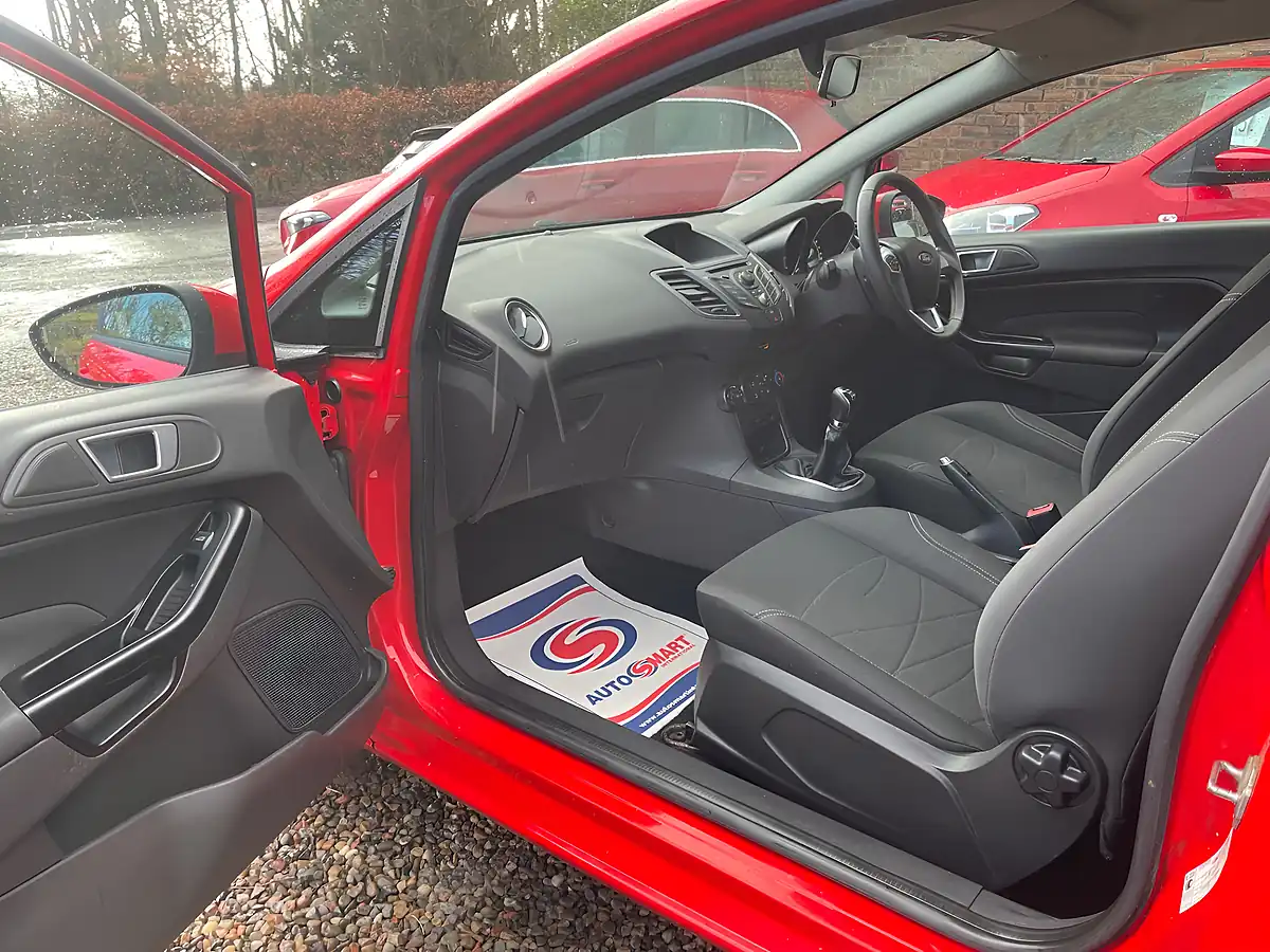 Used 2013 Ford Fiesta Style Red - Interior and Exterior details 13