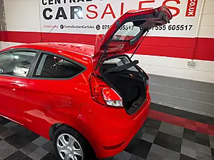 Used 2013 Ford Fiesta Style Red - Interior and Exterior details 18