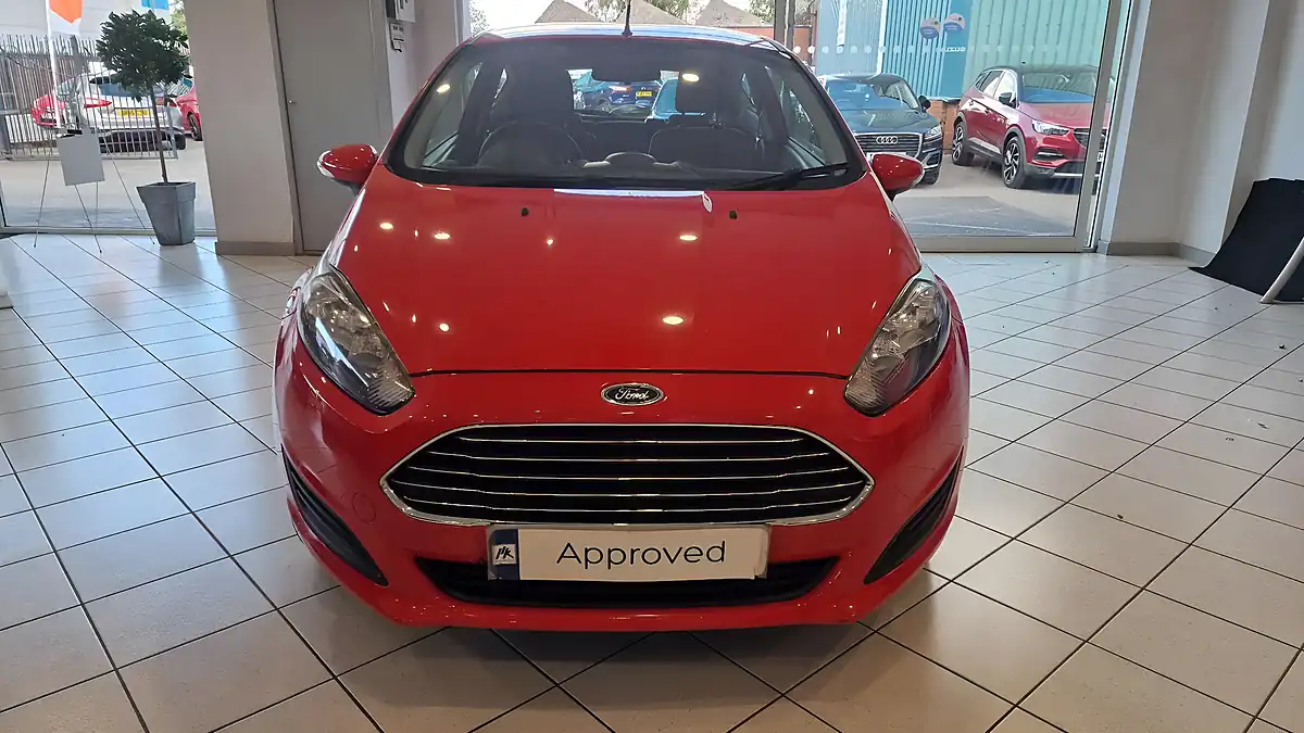 Used 2013 Ford Fiesta Style Red - Interior and Exterior details 5