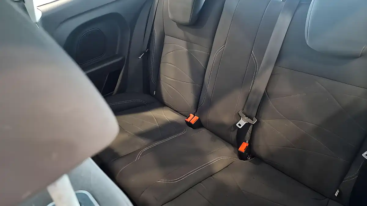 Used 2013 Ford Fiesta Style Red - Interior and Exterior details 6