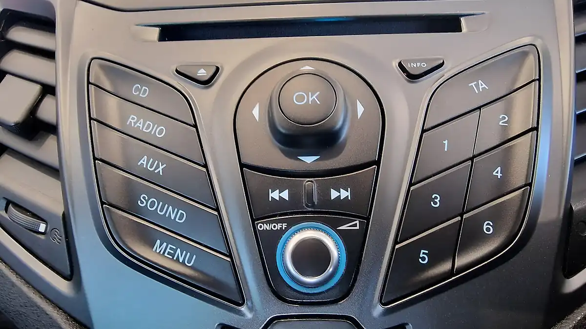 Used 2013 Ford Fiesta Style Red - Interior and Exterior details 7