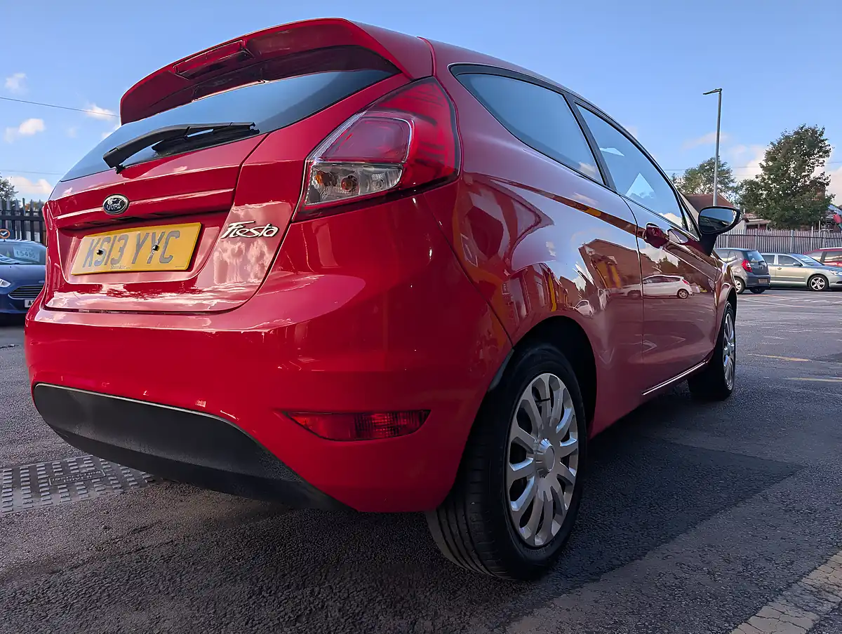 Used 2013 Ford Fiesta Style Red - Interior and Exterior details 5