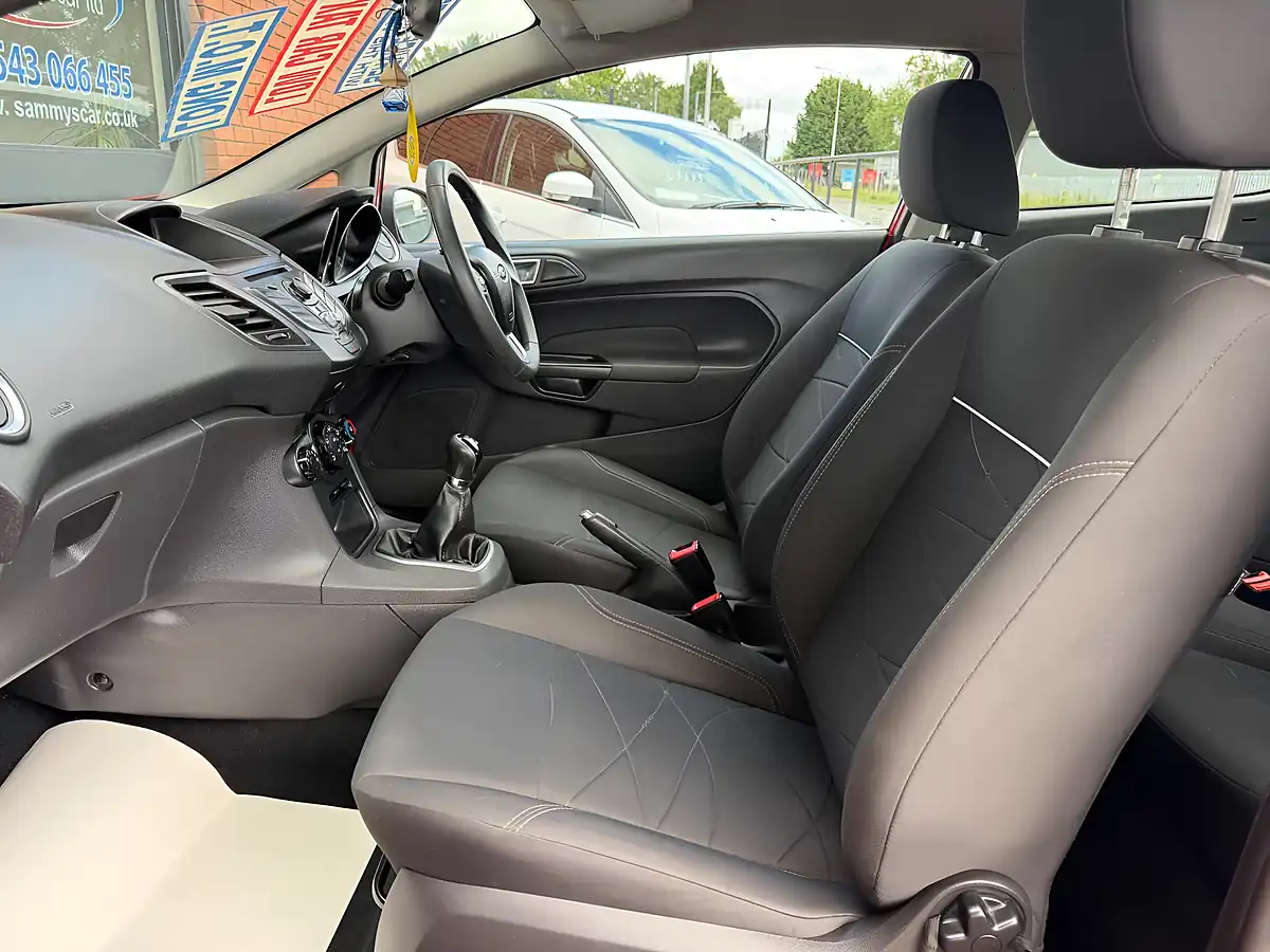 Used 2013 Ford Fiesta Style Red - Interior and Exterior details 13