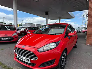 Used 2013 Ford Fiesta Style Red - Interior and Exterior details 2