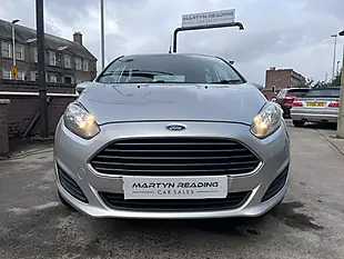 Used 2013 Ford Fiesta Style Silver - Interior and Exterior details 3
