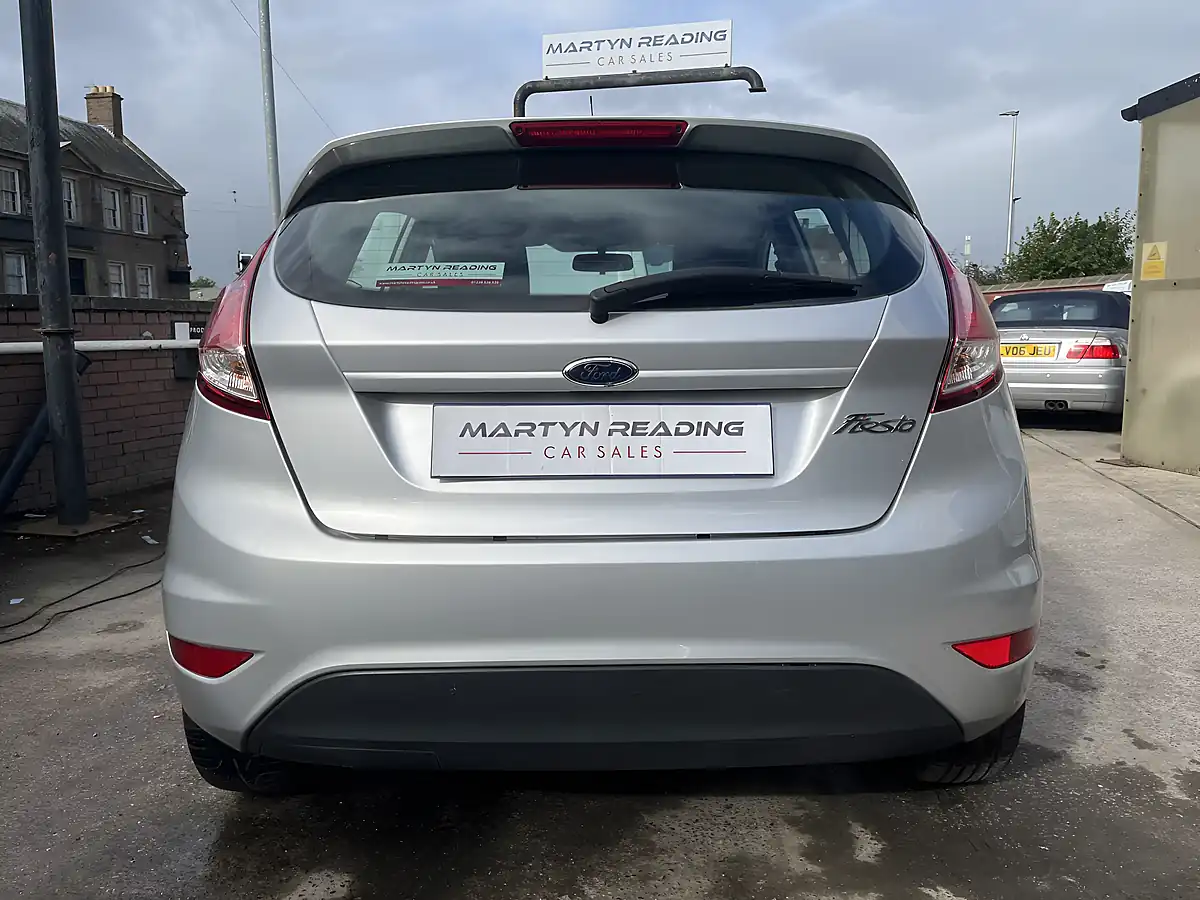 Used 2013 Ford Fiesta Style Silver - Interior and Exterior details 7