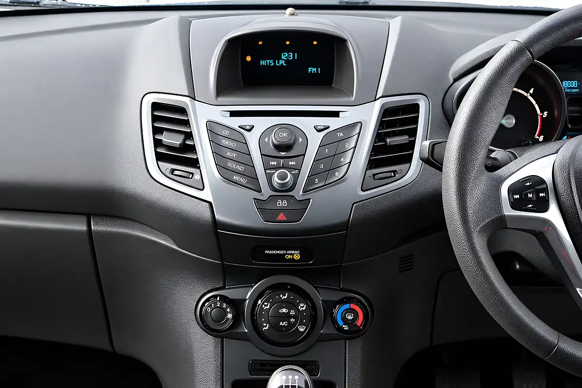 Used 2013 Ford Fiesta Style Silver - Interior and Exterior details 10
