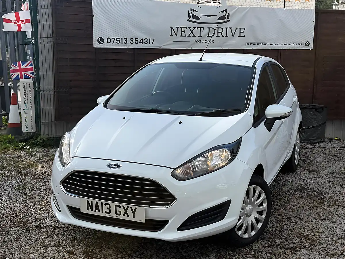 Used 2013 Ford Fiesta Style White - Interior and Exterior details 2