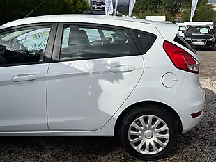 Used 2013 Ford Fiesta Style White - Interior and Exterior details 20
