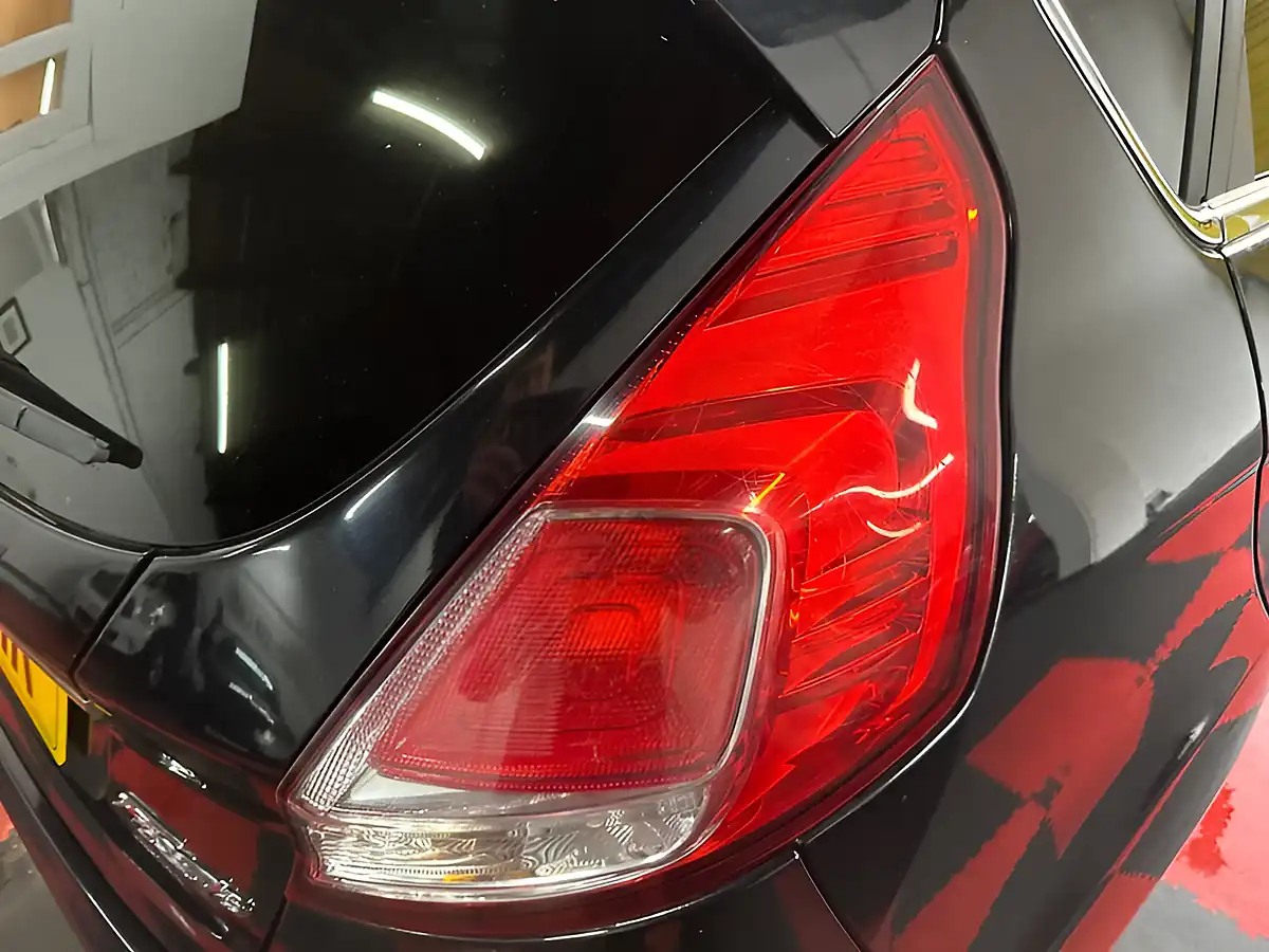 Used 2013 Ford Fiesta Titanium Black - Interior and Exterior details 10