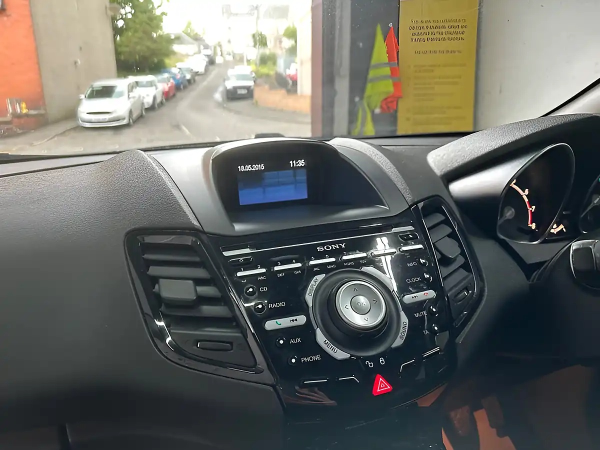 Used 2013 Ford Fiesta Titanium Black - Interior and Exterior details 15