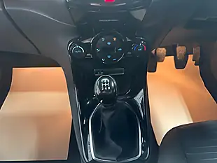 Used 2013 Ford Fiesta Titanium Black - Interior and Exterior details 16