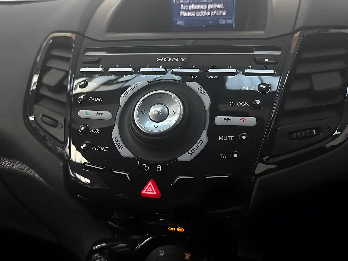 Used 2013 Ford Fiesta Titanium Black - Interior and Exterior details 14