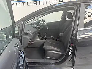 Used 2013 Ford Fiesta Titanium Black - Interior and Exterior details 9