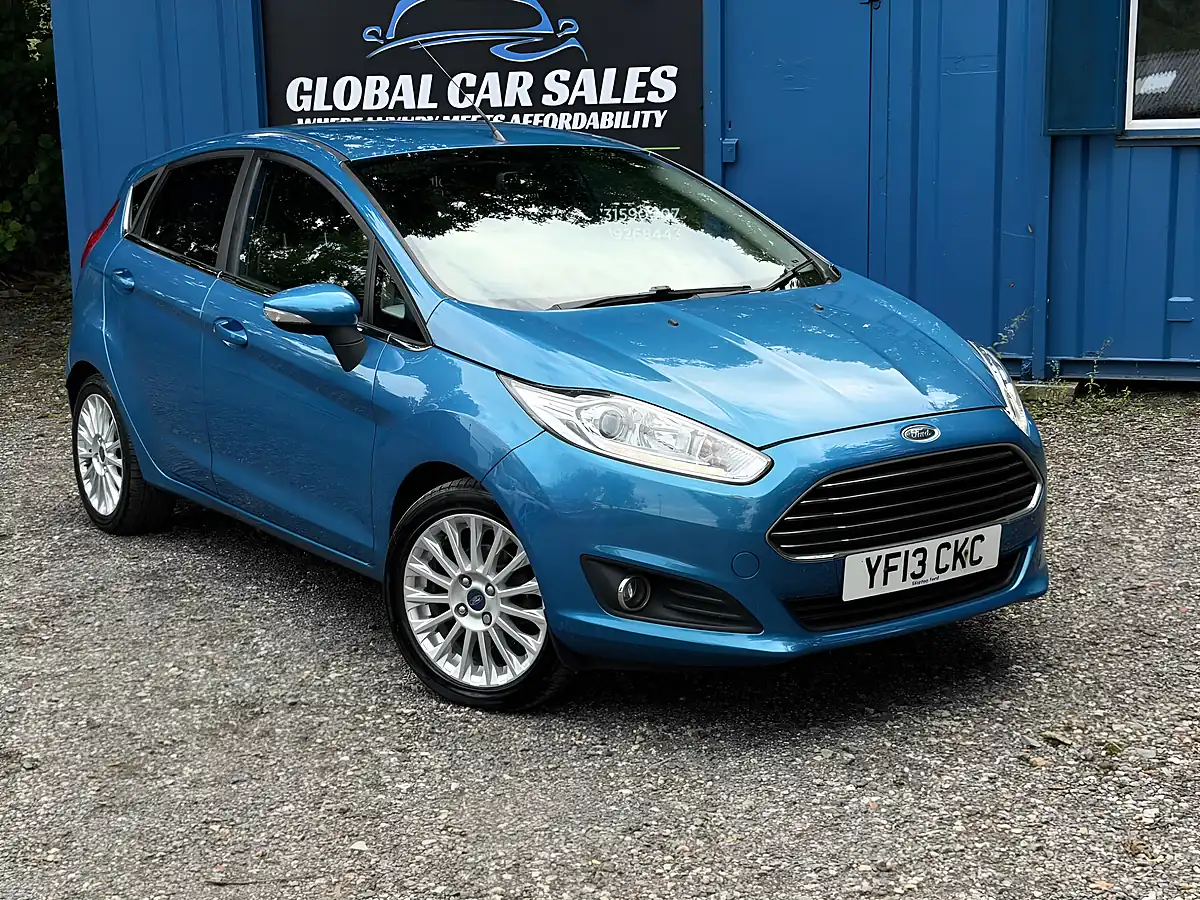 Used 2013 Ford Fiesta Titanium Blue - Interior and Exterior details 13