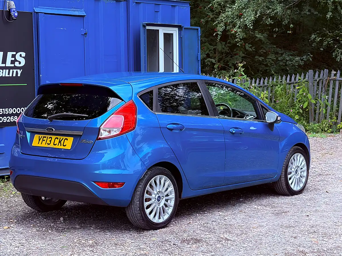 Used 2013 Ford Fiesta Titanium Blue - Interior and Exterior details 14