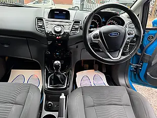 Used 2013 Ford Fiesta Titanium Blue - Interior and Exterior details 18
