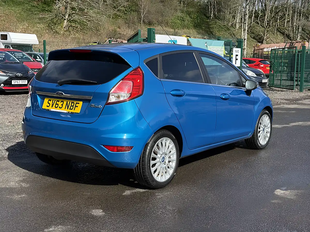 Used 2013 Ford Fiesta Titanium Blue - Interior and Exterior details 6