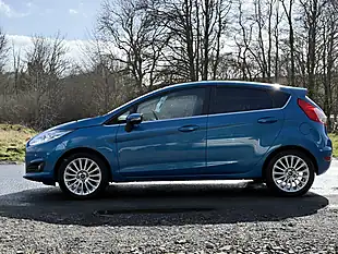 Used 2013 Ford Fiesta Titanium Blue - Interior and Exterior details 9